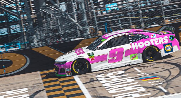 Visit Top 5 pilotos a seguir en los Playoffs de la Cup Series en Dover page