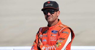 Best odds for Dover playoff race: Bowman or Bowyer?