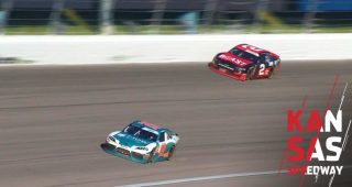 Jones holds off Reddick to win first Xfinity Series race at Kansas