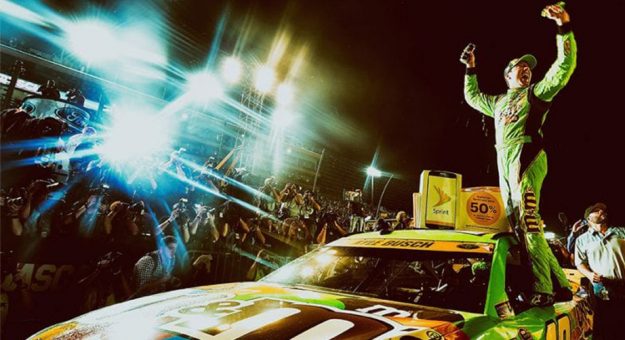 Visit Pilotos con más participaciones en la Championship 4 de la Cup Series page