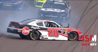 Bell spins while trying to recover from pit-road penalty