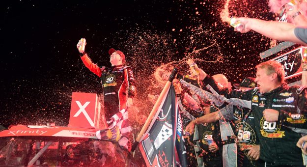 Visit Tyler Reddick ganó en Homestead y repitió como campeón de la Xfinity Series page