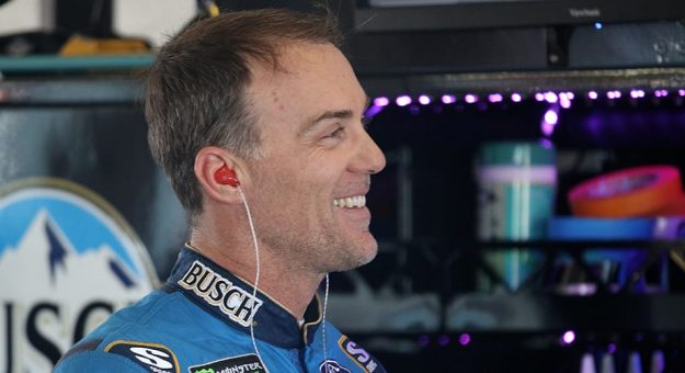 Visit Kevin Harvick firmó extensión de su contrato con Stewart-Haas Racing page