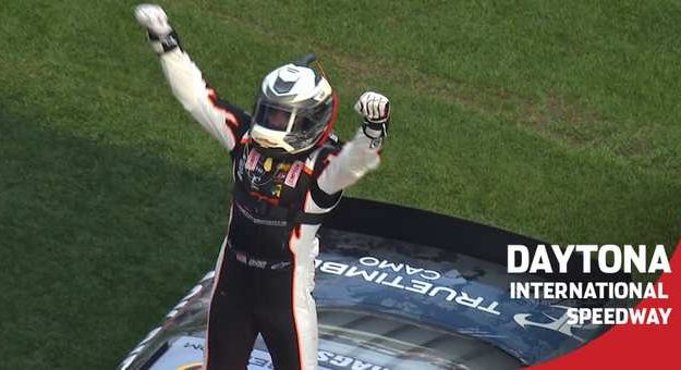 Visit Noah Gragson logró su 1ra. victoria en la NASCAR Xfinity Series page