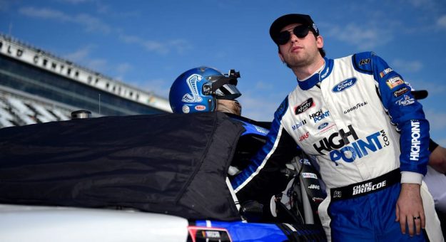 Visit Chase Briscoe ganó la carrera aplazada de la Xfinity Series en Las Vegas page