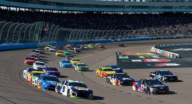 Visit Autos y pilotos para la FanShield 500 de la Cup Series en el Phoenix Raceway page