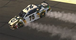 Diaz, Duval contact results in early spin at Charlotte