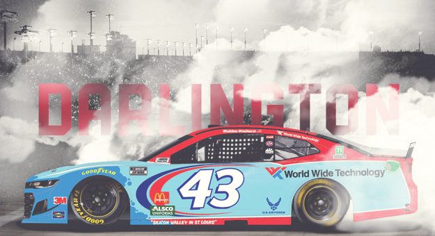 Visit Autos con nuevo look para la carrera de regreso en Darlington page