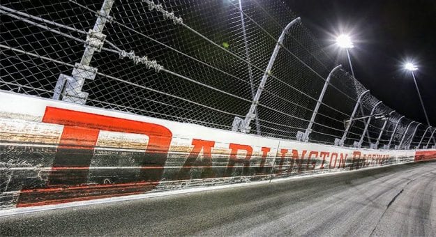 Visit Listos para el regreso a las carreras de la Cup Series en el Darlington Raceway page