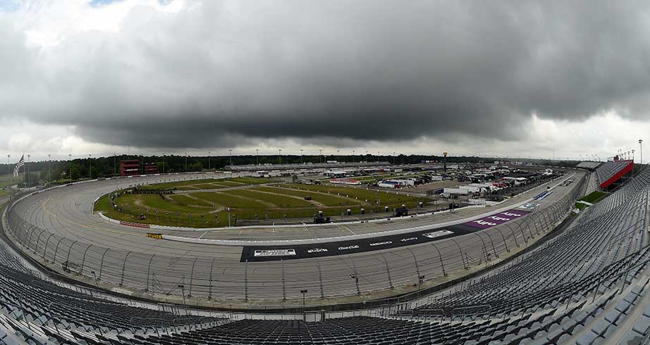 Carrera de la Xfinity Series pospuesta por lluvia en el Darlington Raceway