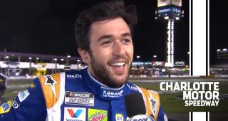 Elliott’s ‘tough week’ turns into triumph at Charlotte