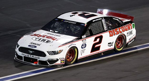 Visit Brad Keselowski arrancará desde la Pole Position en Bristol page