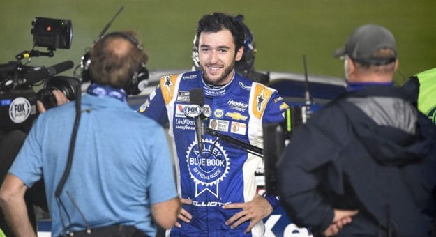 Visit Favoritos de los apostadores para la Cup Series en Atlanta 2020 page
