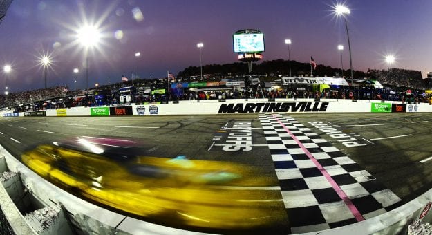 Visit Guía para los Playoffs en Martinsville camino a la Championship 4 en Phoenix page