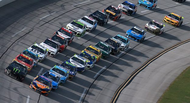 Visit La NASCAR canceló la práctica para la carrera de la Cup Series en Talladega page