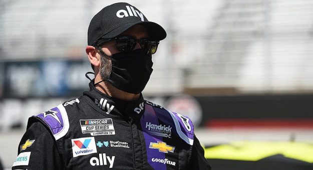 Visit Jimmie Johnson optimista tras dar positivo del COVID-19 page