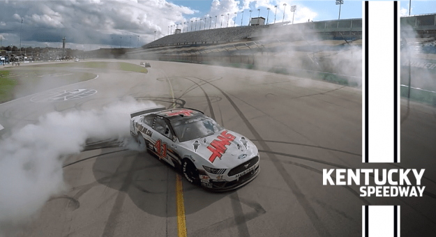 Visit El novato Cole Custer ganó la Quaker State 400 en Kentucky page