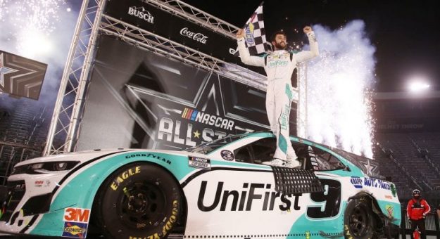 Visit Chase Elliott ganó la All-Star Race 2020 y el millón de dólares page