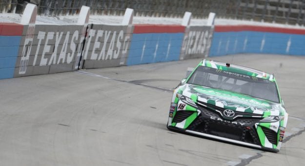 Visit Favoritos de los apostadores para la O’Reilly Auto Parts 500 2020 en Texas page