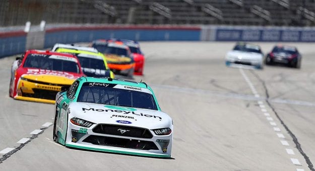 Visit Kyle Busch descalificado tras su victoria de la Xfinity Series en Texas page