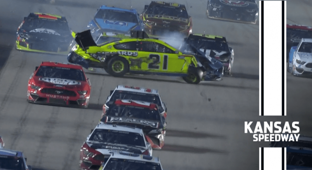 Visit ´The Big One´ en Kansas dejó fuera a Jimmie Johnson y otros page