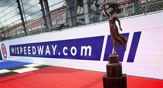 Visit Chevrolet, Ford y Toyota competirán por el Michigan Heritage Trophy page