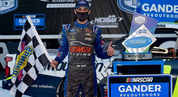 Visit Zane Smith logró su 1ra. victoria en la Gander Truck Series en Michigan page