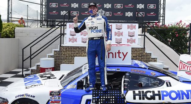 Visit Chase Briscoe dominó la 2da. carrera de la Xfinity Series en Dover; 6ta. victoria del 2020 page