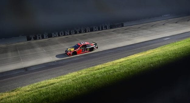 Visit Top 5 momentos clave del doblete de la Cup Series en Dover page