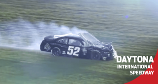 Jeffrey Earnhardt, Vanderwal involved in early wreck at Daytona