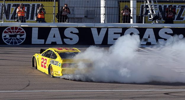 Visit Guía para las carreras de los Playoffs de la NASCAR 2020 en Las Vegas page