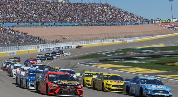 Visit Horario completo para las carreras NASCAR 2021 en Las Vegas page