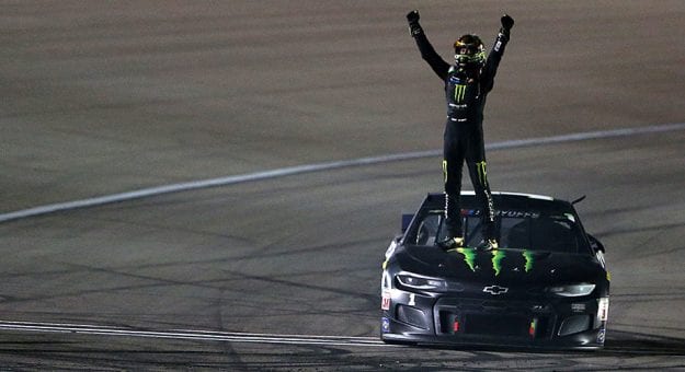 Visit Kurt Busch ganó la South Point 400 de los Playoffs 2020 en Las Vegas page