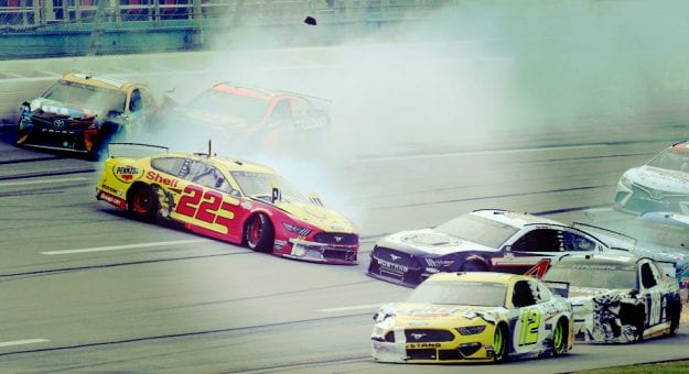 Visit Panorama de los Playoffs Cup Series 2020 tras el caos de Talladega page