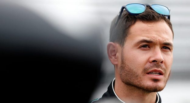 Visit Kyle Larson reconoció duras lecciones y aprendizaje en un ensayo page