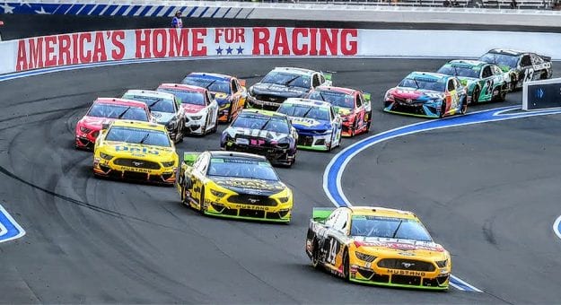 Visit Listos para los Playoffs Cup Series 2020 en el Roval de Charlotte page