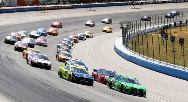 Visit Guía para el triplete de los Playoffs NASCAR 2020 en el Texas Motor Speedway page