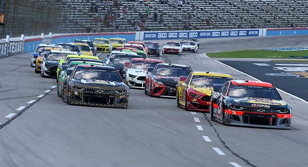 Visit Guía para los Playoffs NASCAR 2021 en el Texas Motor Speedway page