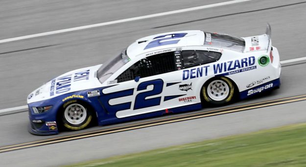 Visit Brad Keselowski arrancará desde la Busch Pole Position para Martinsville page