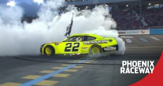 Cindric celebrates first Xfinity Series title with massive burnout