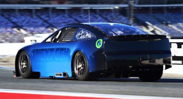 Visit Fotos Next Gen Car en las pruebas sobre el Roval del Charlotte Motor Speedway page