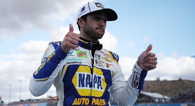 Visit Chase Elliott debutará en 2021 en el Chili Bowl Nationals page