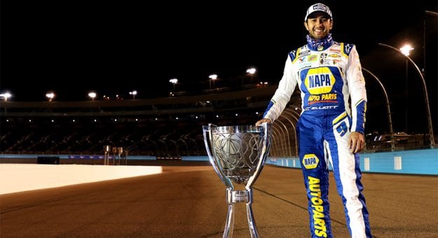 Visit @nascarcasm: Tarjetas de cumpleaños para el campeón 2020 Chase Elliott page