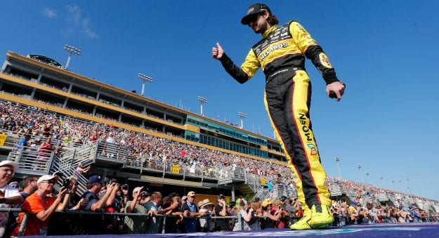 Visit Pilotos activos con más carreras consecutivas en la NASCAR Cup Series page