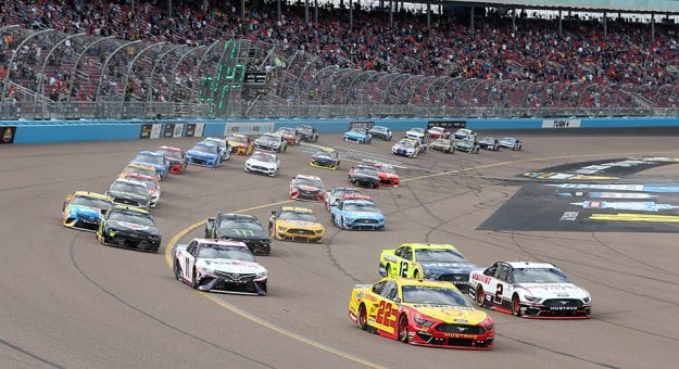 Visit Pilotos con el mejor promedio de posición final en la Cup Series 2020 page