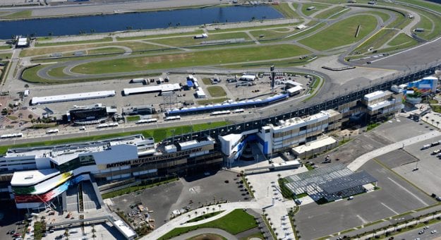 La historia del Daytona International Speedway en fotos