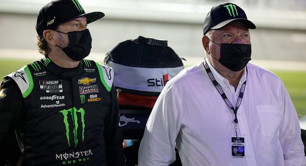 Visit Chip Ganassi multado y suspendido 1 carrera por violación a protocolos del COVID-19 en Daytona page
