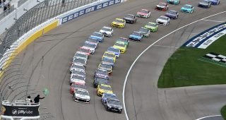 GEICO Restart Zone: Aggression fueled crazy restarts at Las Vegas