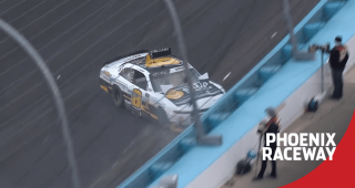 Josh Berry wrecks late, makes heavy contact with wall at Phoenix