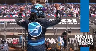 Martin Truex Jr. dominates, wins Bristol’s Truck Series race on dirt